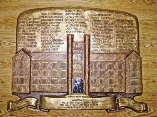 THOMAS ALVA EDISON HIGH SCHOOL WAR MEMORIAL HONOR PLAQUE