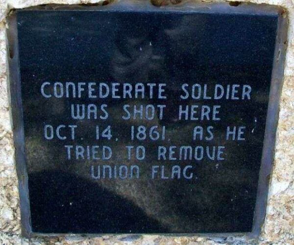 CONFEDERATE SOLDIER SHOT HERE MEMORIAL PLAQUE