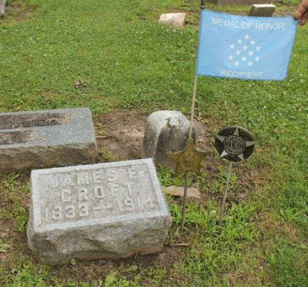 JAMES E CROFT MEDAL OF HONOR GRAVESTONE