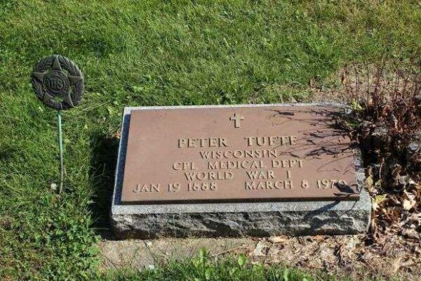 PETER TUFTE MEMORIAL CEMETERY STONE