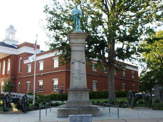 MARSHALL COUNTY CIVIL WAR MEMORIAL