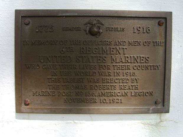 CRUSADING FOR RIGHT WAR MEMORIAL PLAQUE B