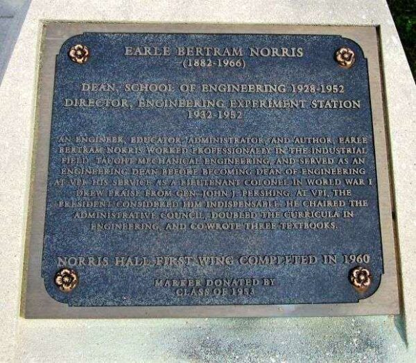 EARL BERTRAM NORRIS WAR MEMORIAL PLAQUE