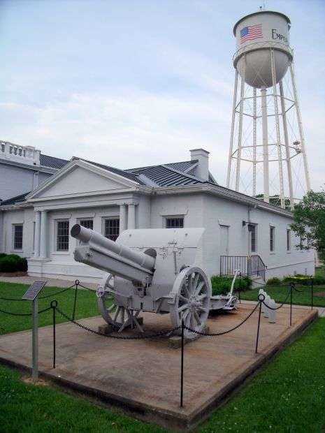 GUN MEMORIAL TO THE VETERANS OF THE 1914-1918 WORLD WAR I