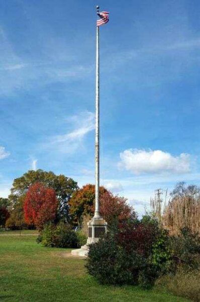 CITY OF RICHMOND WORLD WAR MEMORIAL FLAGPOLE