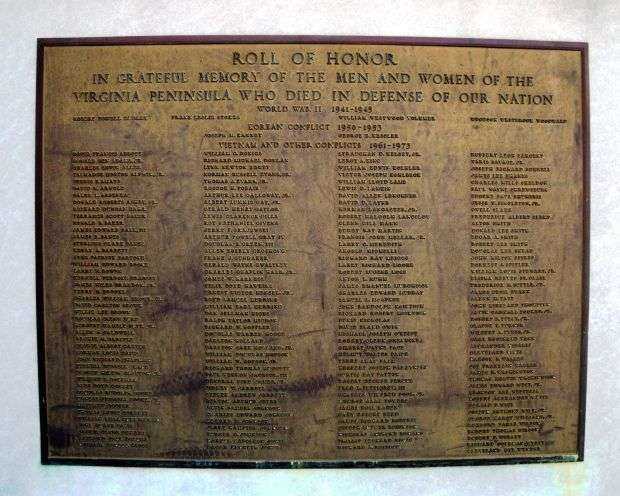 NEWPORT NEWS VICTORY ARCH MEMORIAL PLAQUE D