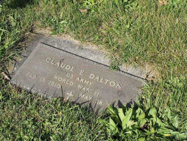 CLAUDE E DALTON MEMORIAL CEMETERY STONE