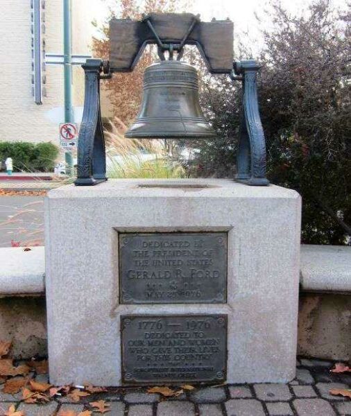 WALNUT CREEK LIBERTY BELL REPLICA MEMORIAL