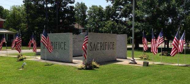 WALLS OF WAR DREW COUNTY VETERANS MEMORIAL