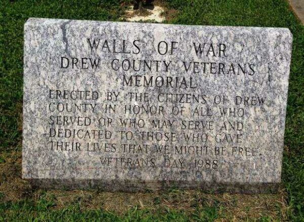 WALLS OF WAR DREW COUNTY VETERANS MEMORIAL DEDICATION STONE