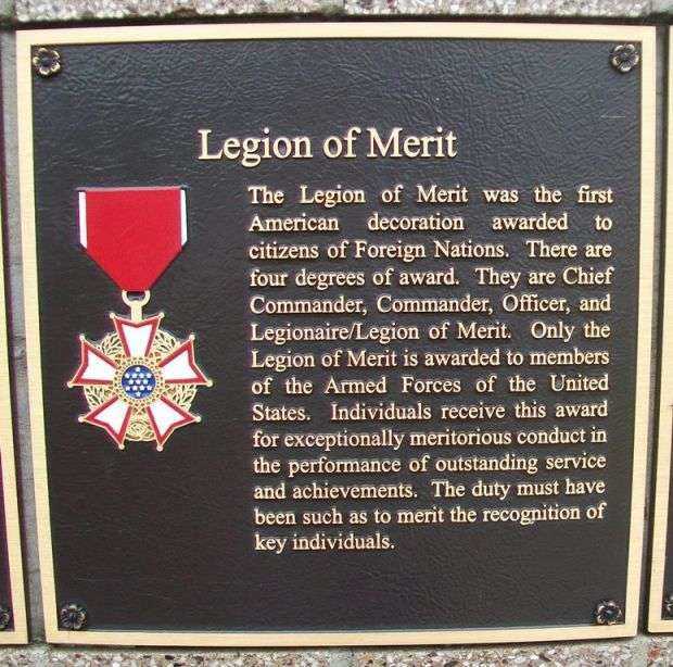 LEGION OF MERIT MEMORIAL PLAQUE