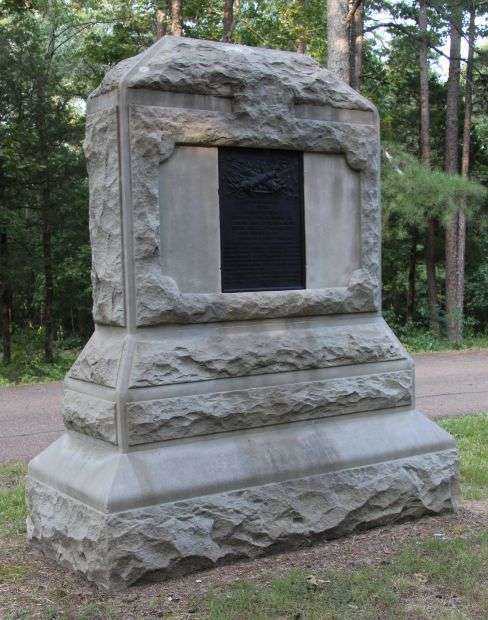 4TH INDIANA BATTERY WAR MEMORIAL PLAQUE BACK