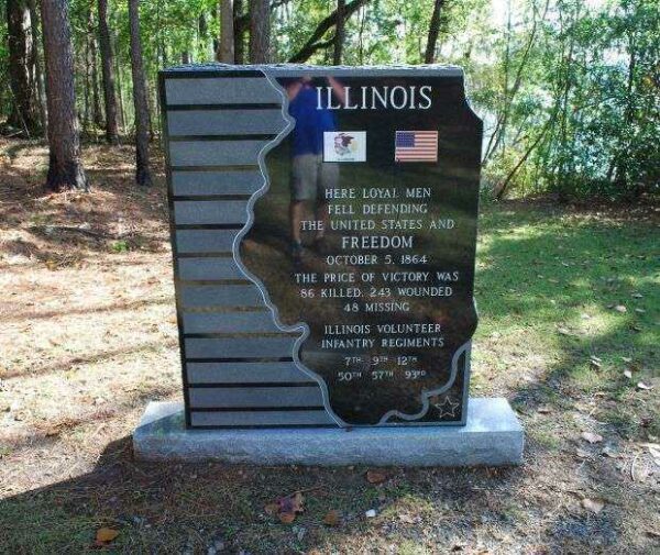 ALLATOON PASS ILLINOIS WAR MEMORIAL