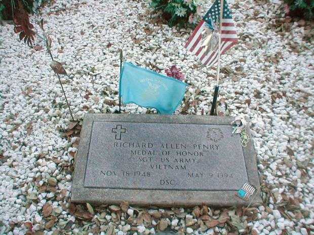 RICHARD ALLEN PENRY MEDAL OF HONOR CEMETERY STONE
