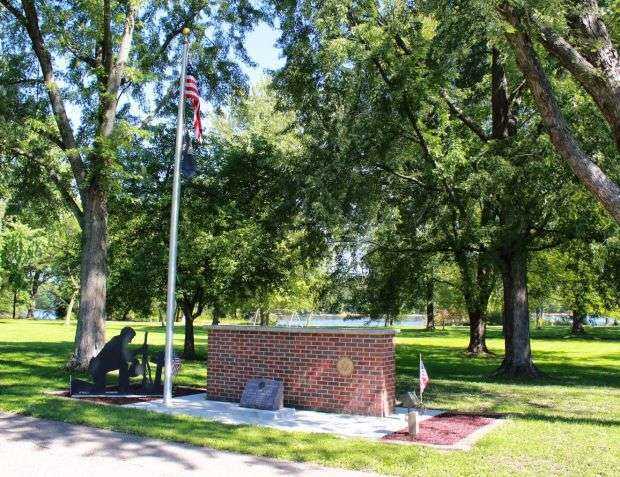 NEKOOSA VETERANS OF FOREIGN WARS MEMORIAL