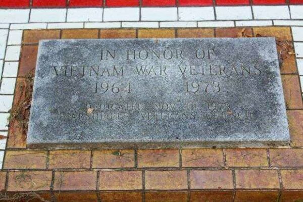 MARSHFIELD VIETNAM WAR VETERANS MEMORIAL PLAQUE