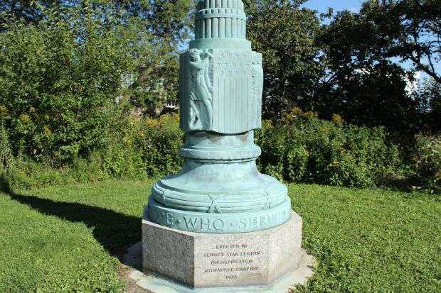 SERVICE STAR LEGION WORLD WAR I MEMORIAL FLAGPOLE BASE A