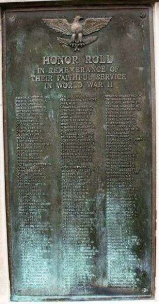 OCONOMOWOC WORLD WAR II HONOR ROLL MEMORIAL PLAQUE C