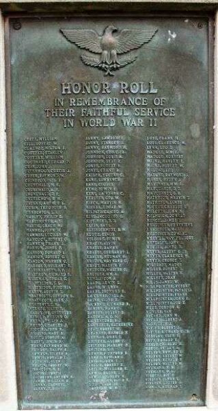 OCONOMOWOC WORLD WAR II HONOR ROLL MEMORIAL PLAQUE B