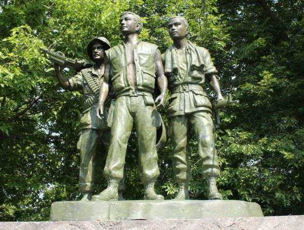 VIETNAM WAR SOLDIERS MEMORIAL