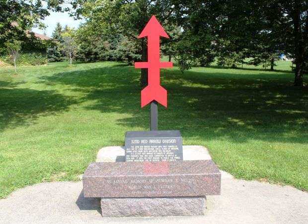 32ND RED ARROW DIVISION WAR MEMORIAL