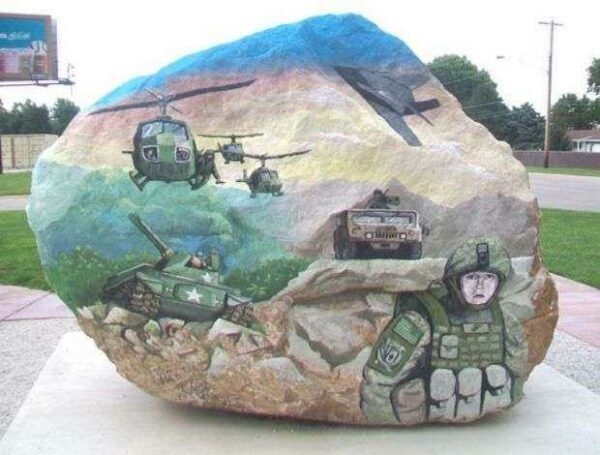 CRESTON FREEDOM ROCK SIDE D