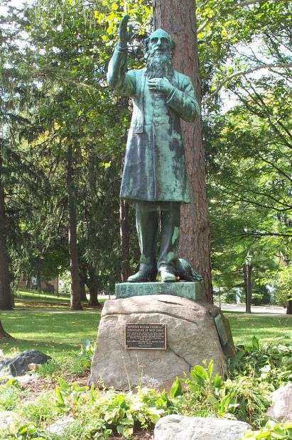 CHAPLAIN WILLIAM CORBY MEMORIAL