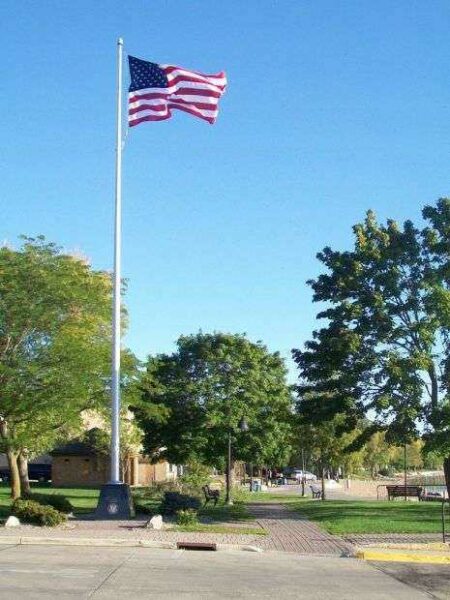 VIETNAM VETERANS MEMORIAL FLAGPOLE