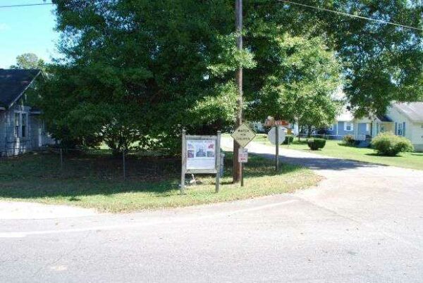 CRITTENDEN AVENUE MEMORIAL