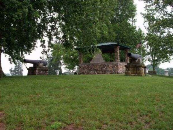 OWEN COUNTY CIVIL WAR MEMORIAL CANNONS