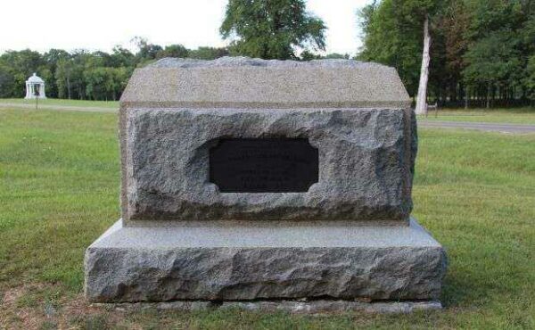 BRIDGES’ BATTERY LIGHT ARTILLERY MEMORIAL BACK