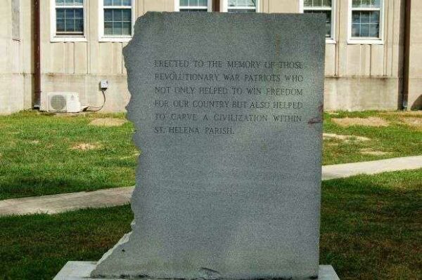 ST. HENENA PARISH REVOLUTIONARY WAR MEMORIAL
