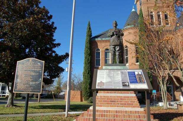 NEW ROADS JOHN ARCHER LEJEUNE WAR MEMORIAL