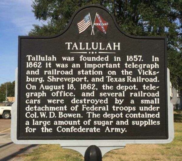 TALLULAH WAR MEMORIAL MARKER