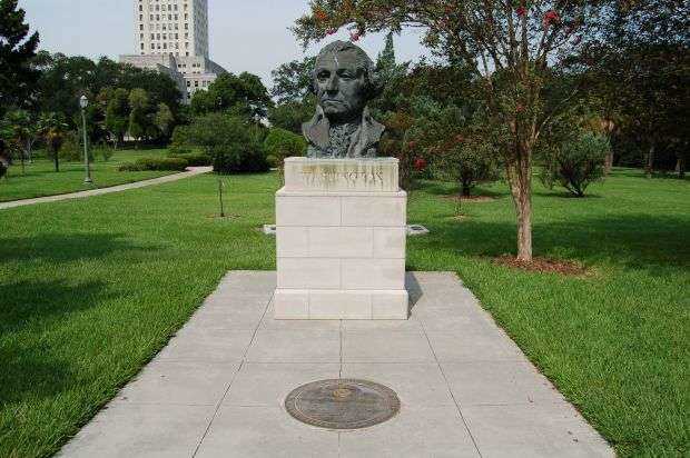 IN HONOR OF GEORGE WASHINGTON MEMORIAL