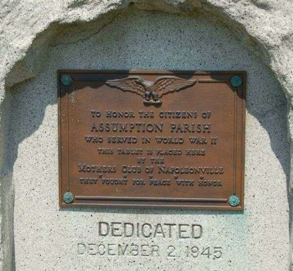 ASSUMPTION PARISH WORLD WAR II VETERANS MEMORIAL PLAQUE