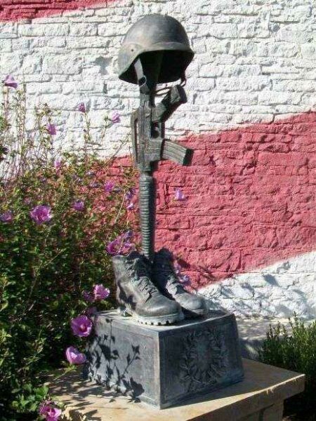 FLORENCE VETERANS MEMORIAL BATTLEFIELD CROSS