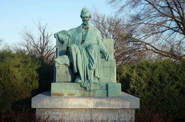 ABRAHAM LINCOLN FORT LINCOLN CEMETERY MEMORIAL