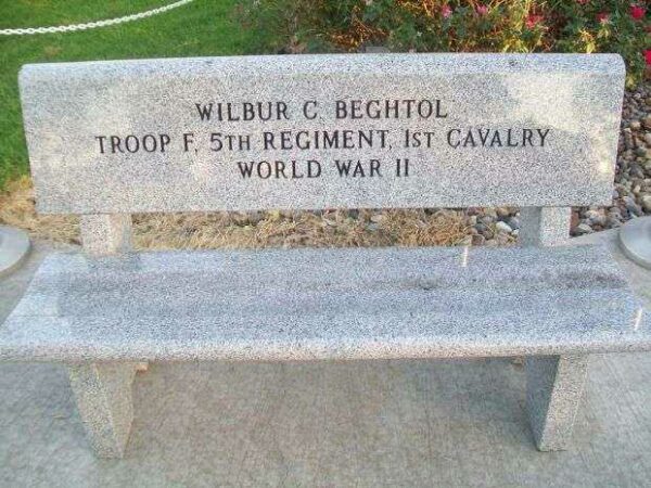 PLEASANT HILL CEMETERY WAR VETERANS MEMORIAL BENCH D