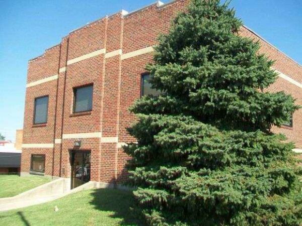 PLEASANT HILL VETERANS MEMORIAL BUILDING