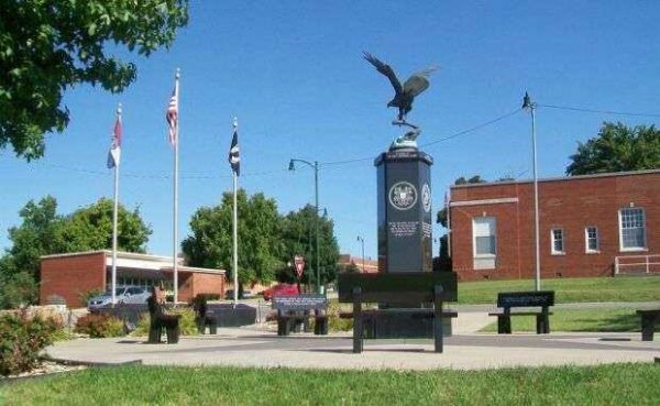 DEFENDERS OF FREEDOM VETERANS MEMORIAL