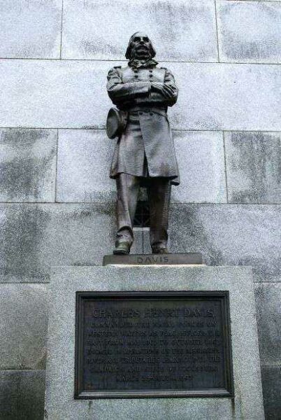 VICKSBURG NAVY MEMORIAL CHARLES HENRY DAVIS STATUE