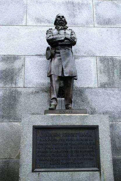 VICKSBURG NAVY MEMORIAL CHARLES HENRY DAVIS STATUE