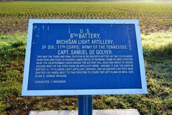 U.S. 8TH BATTERY, MICHIGAN LIGHT ARTILLERY MEMORIAL PLAQUE I