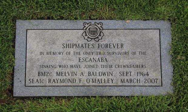 SHIPMATES FOREVER MEMORIAL TABLET