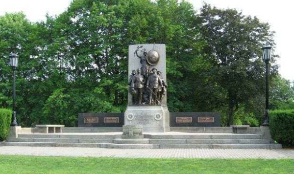 PITTSFIELD VETERANS MEMORIAL
