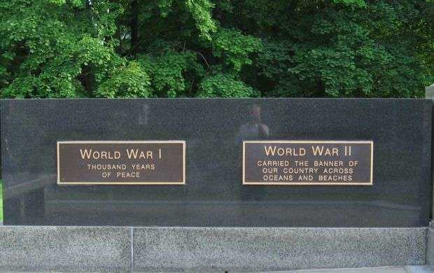 PITTSFIELD VETERANS MEMORIAL PLAQUES A & B