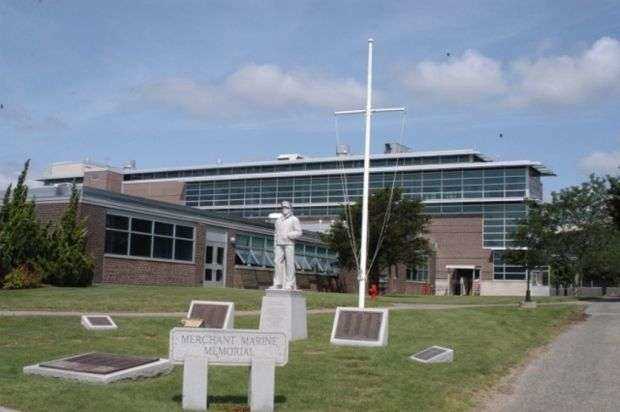 MERCHANT MARINE MEMORIAL