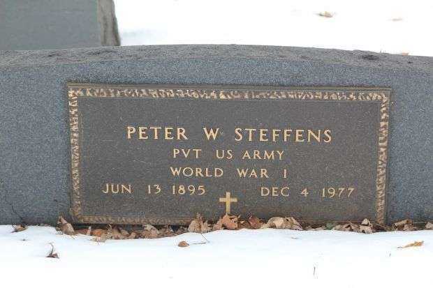 PETER W STEFFENS MEMORIAL CEMETERY STONE