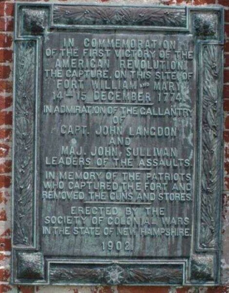 FORT WILLIAM AND MARY MEMORIAL PLAQUE